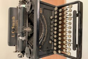 Machine à écrire Smith Corona